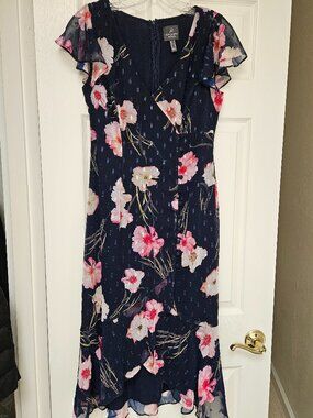 Adriana Papell Floral Dress Size 4 Flutter Sleeves Navy Pink and White Flowers